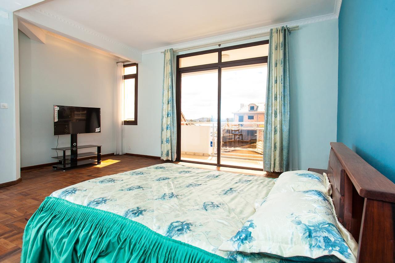 Oceanis Home & Voyages Ivato  Eksteriør billede